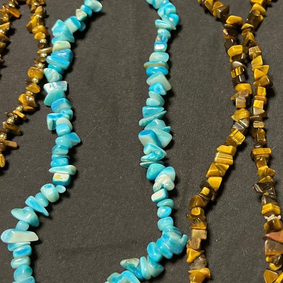 Bundle of 4 Vintage Stone Nugget Fashion Necklaces - Picture 5 of 8